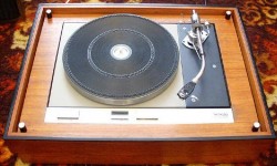 Thorens TD 125 MK II Thorens TD 125 MK II mit Tonarm SME 3009 in Zarge SME-2000