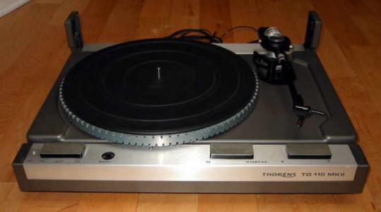 Thorens TD 115 MK II mit Tonarm TP30 Thorens TD 115 MK II