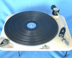 Thorens TD 135 Thorens TD 135 mit BTD-12S