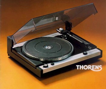 Thorens TD 110 mit Tonarm TP30 Thorens TD 110