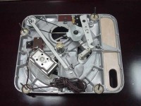 Thorens TD 124 Thorens TD 124 Unterseite